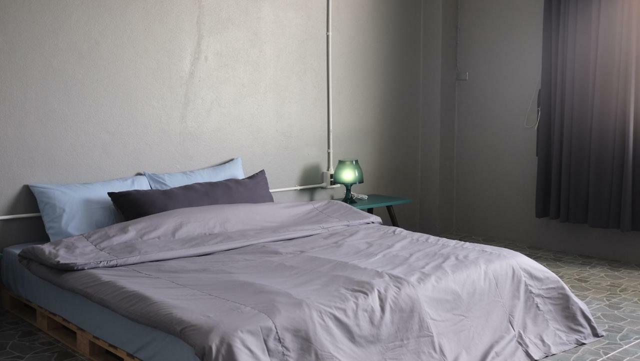 Soundsleep Hostel Чианг Рай Екстериор снимка